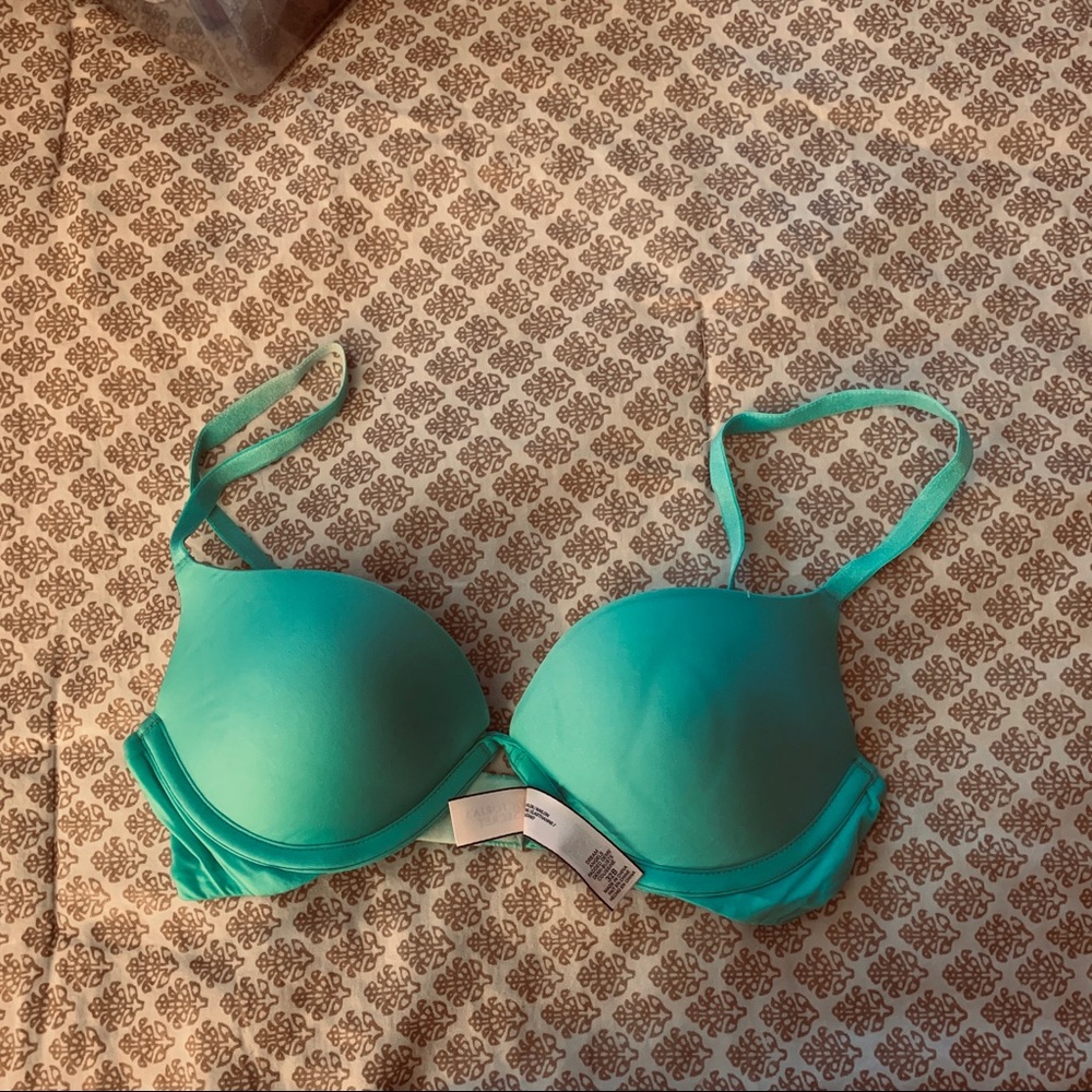 Victoria Secret bra